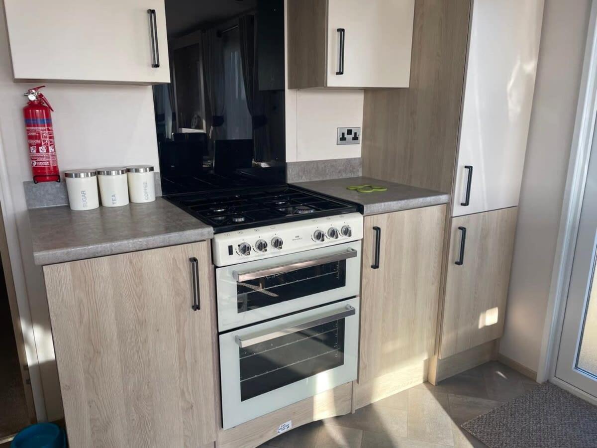 74 Bayside Cove Pevensey Bay Holiday Park Eksteriør billede
