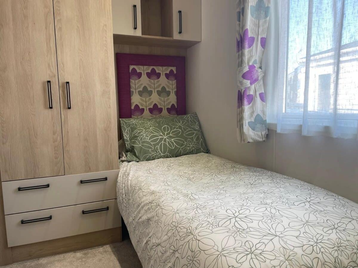 74 Bayside Cove Pevensey Bay Holiday Park Eksteriør billede